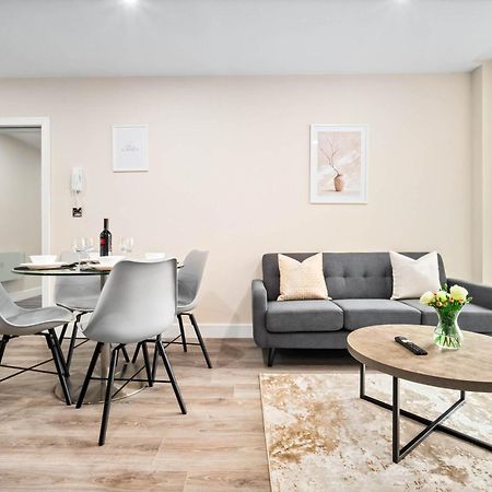 New Luxury Two Bedroom Apartment - City Centre - Netflix - Wifi - Top Rated - Jq 8Ah バーミンガム エクステリア 写真