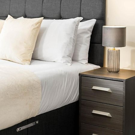 New Luxury Two Bedroom Apartment - City Centre - Netflix - Wifi - Top Rated - Jq 8Ah バーミンガム エクステリア 写真