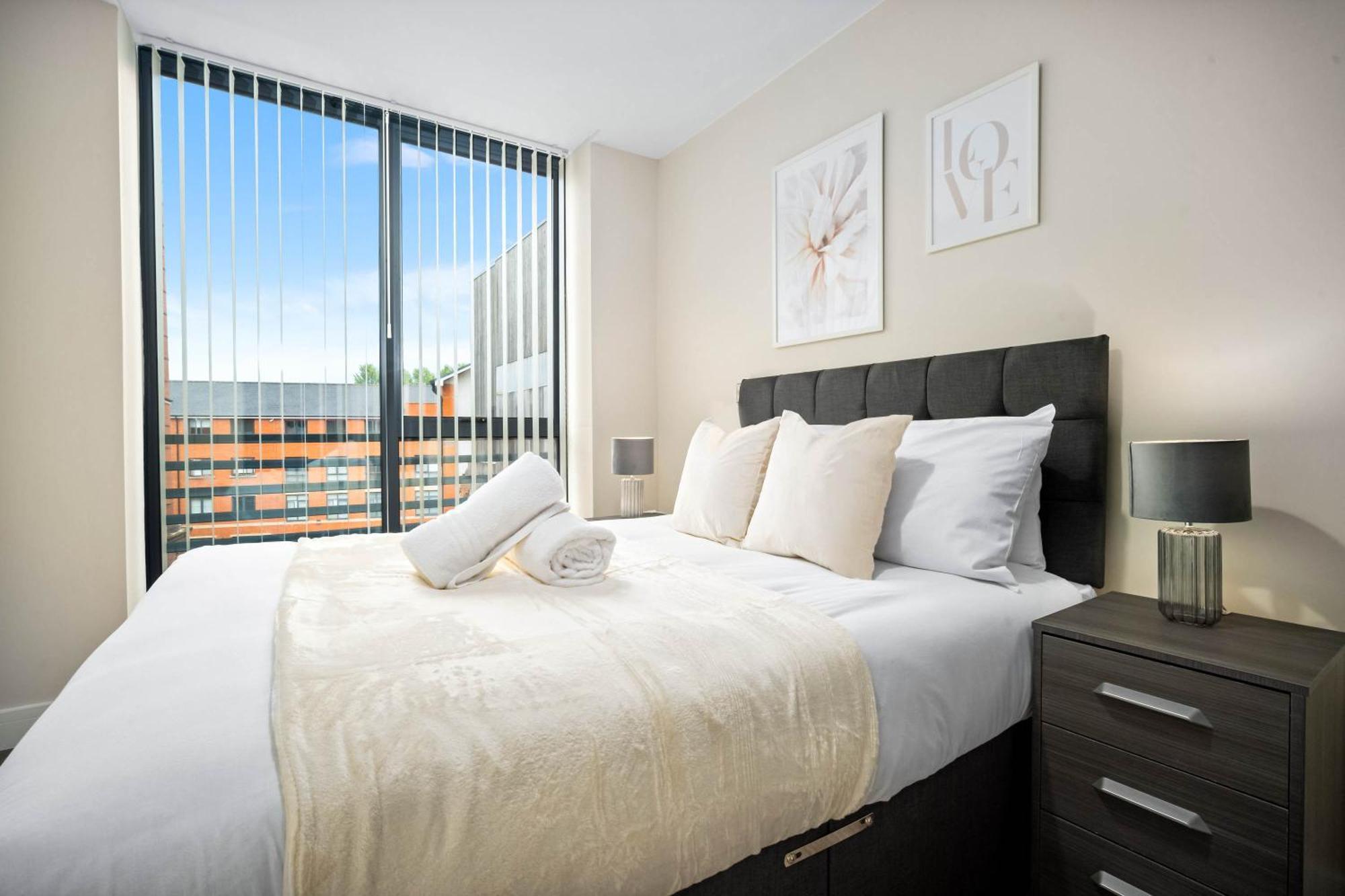 New Luxury Two Bedroom Apartment - City Centre - Netflix - Wifi - Top Rated - Jq 8Ah バーミンガム エクステリア 写真