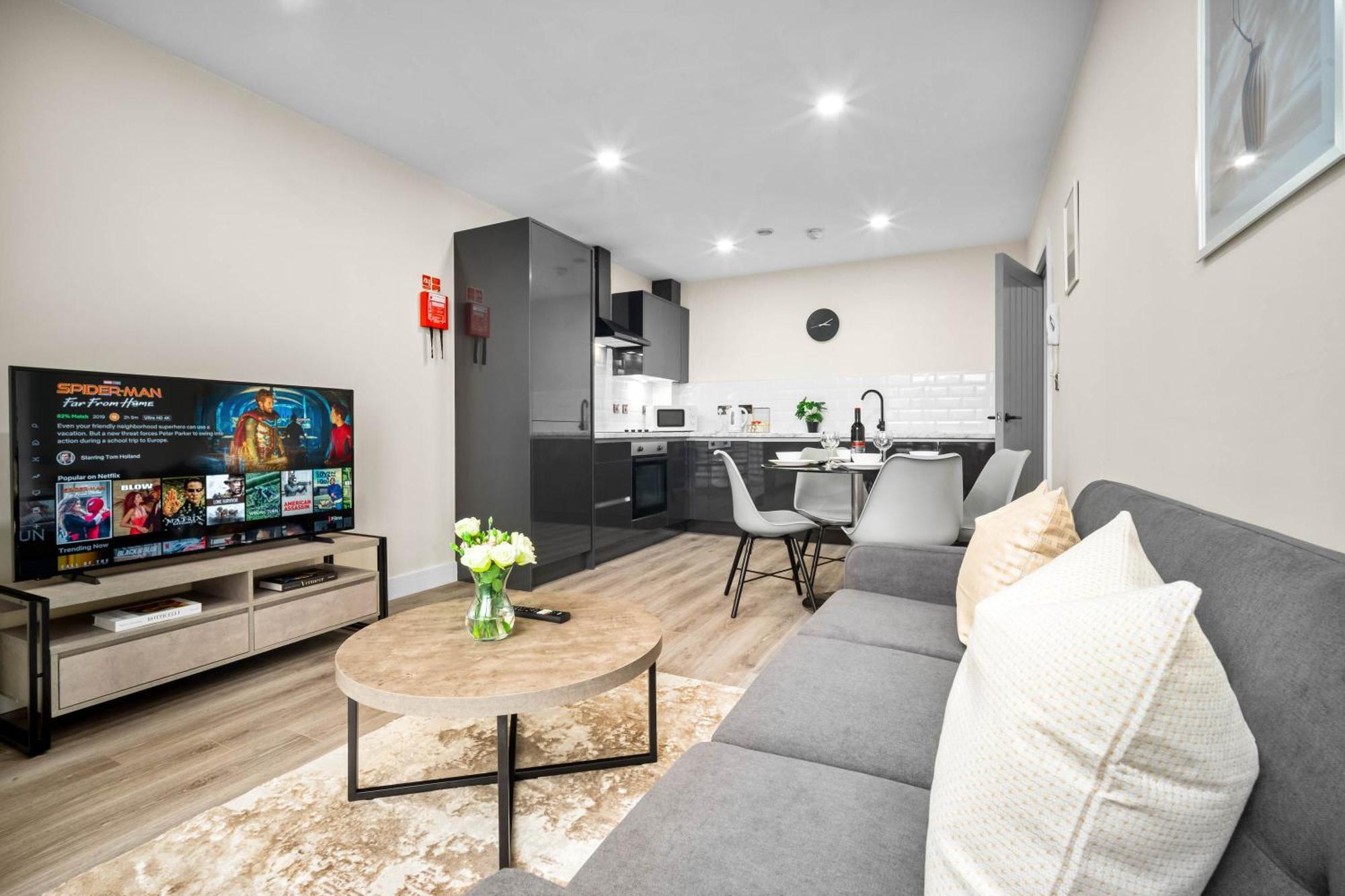 New Luxury Two Bedroom Apartment - City Centre - Netflix - Wifi - Top Rated - Jq 8Ah バーミンガム エクステリア 写真